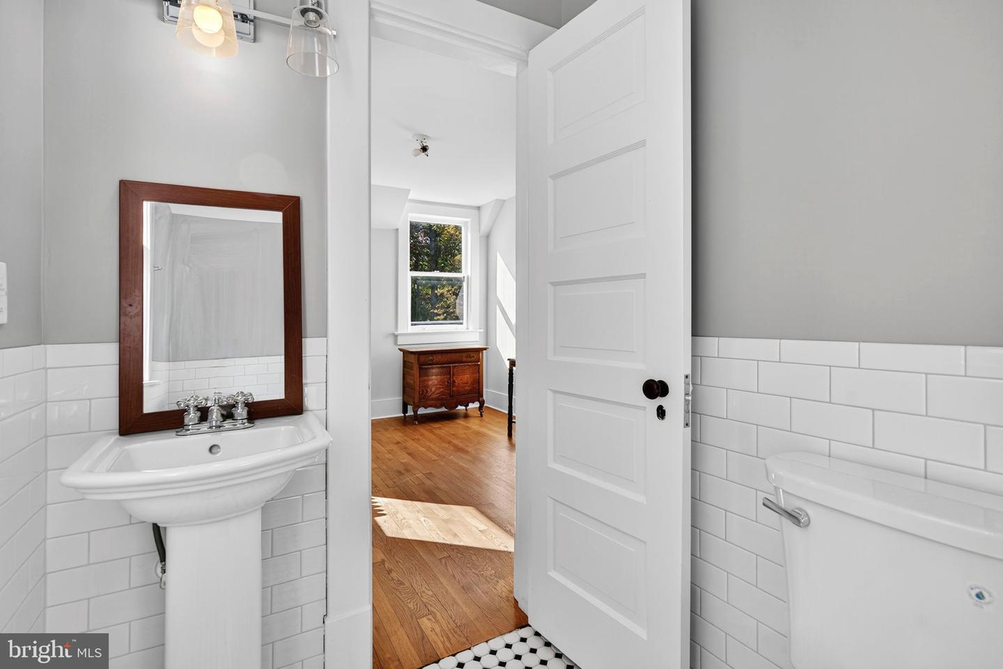 4561 WESTON RD, WARRENTON, Virginia 20187, 6 Bedrooms Bedrooms, 10 Rooms Rooms,4 BathroomsBathrooms,Residential,For sale,4561 WESTON RD,VAFQ2019314 MLS # VAFQ2019314