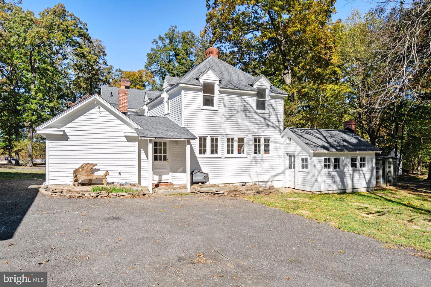 4561 WESTON RD, WARRENTON, Virginia 20187, 6 Bedrooms Bedrooms, 10 Rooms Rooms,4 BathroomsBathrooms,Residential,For sale,4561 WESTON RD,VAFQ2019314 MLS # VAFQ2019314