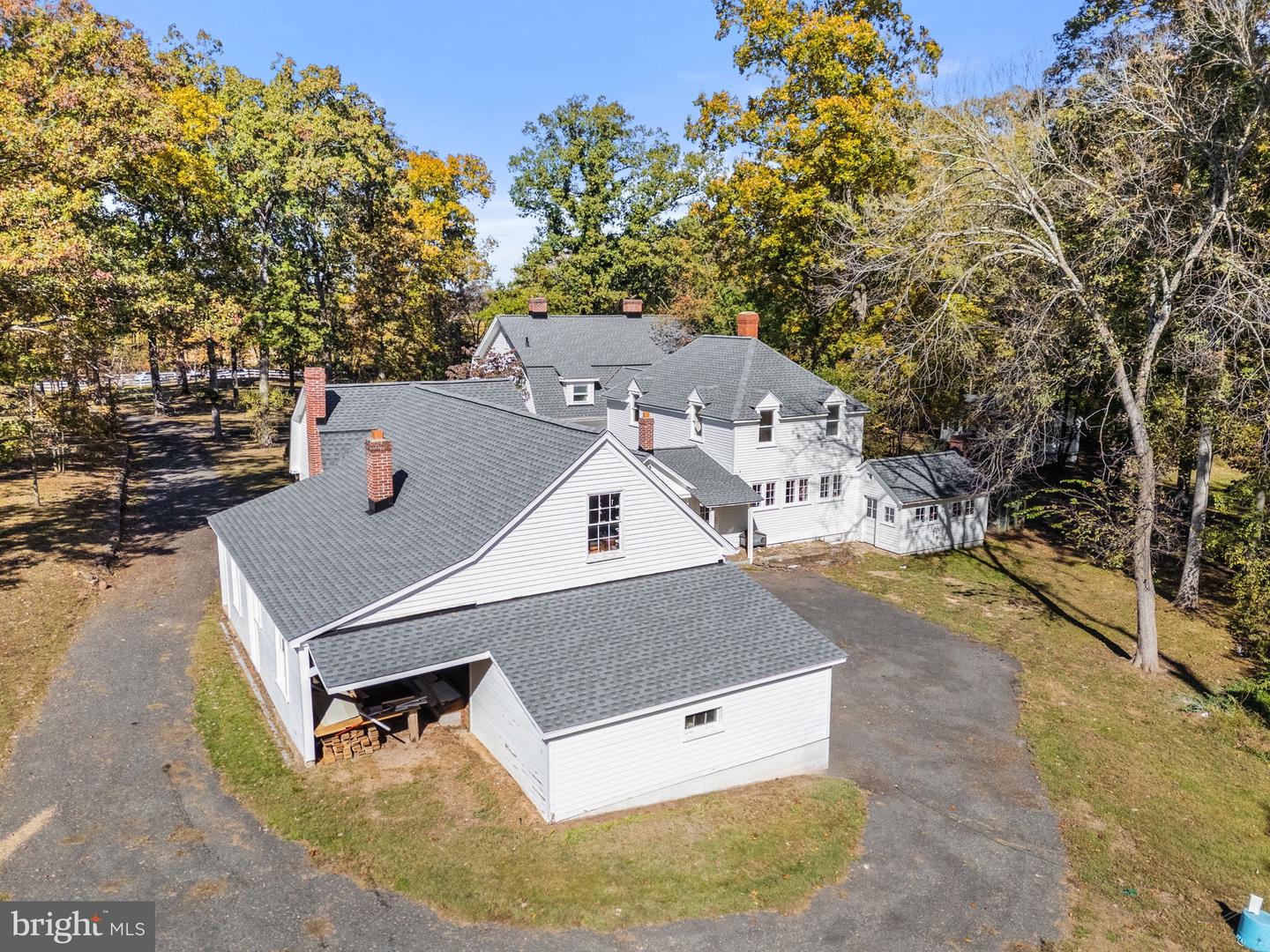 4561 WESTON RD, WARRENTON, Virginia 20187, 6 Bedrooms Bedrooms, 10 Rooms Rooms,4 BathroomsBathrooms,Residential,For sale,4561 WESTON RD,VAFQ2019314 MLS # VAFQ2019314