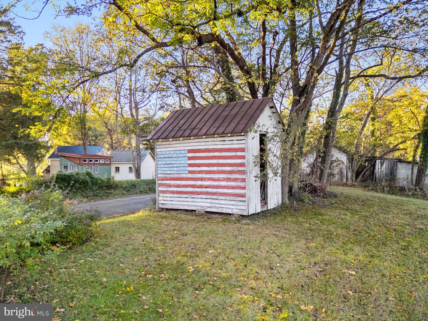 4561 WESTON RD, WARRENTON, Virginia 20187, 6 Bedrooms Bedrooms, 10 Rooms Rooms,4 BathroomsBathrooms,Residential,For sale,4561 WESTON RD,VAFQ2019314 MLS # VAFQ2019314