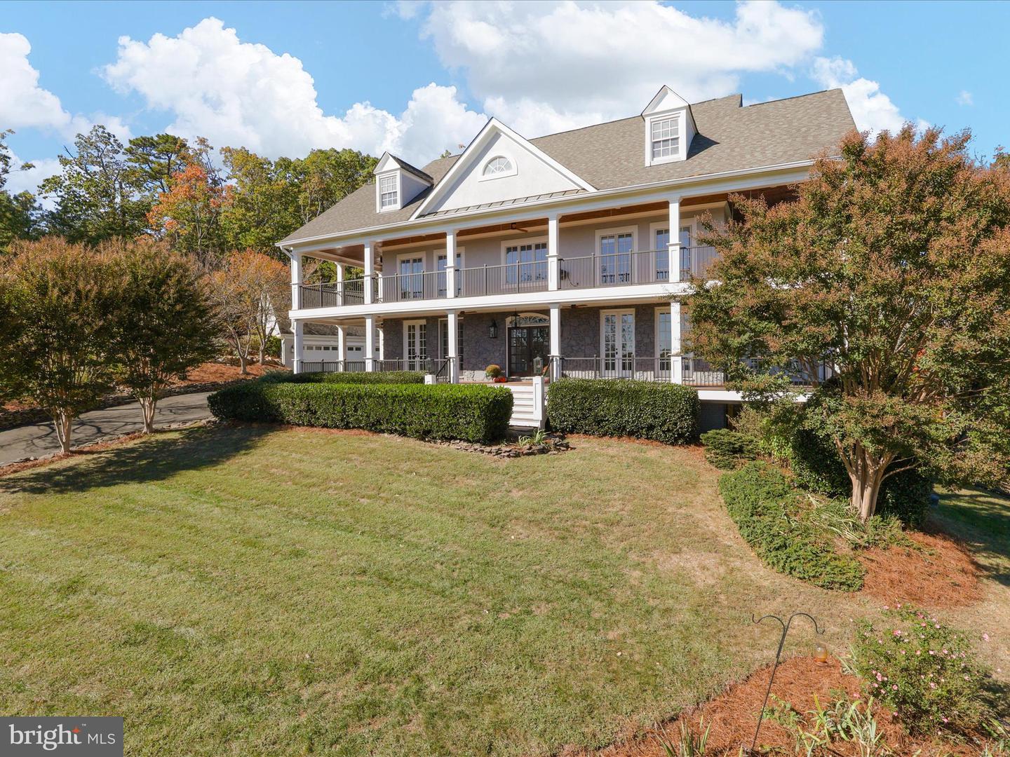 16994 STORMY DR, HAYMARKET, Virginia 20169, 5 Bedrooms Bedrooms, ,4 BathroomsBathrooms,Residential,For sale,16994 STORMY DR,VAPW2105598 MLS # VAPW2105598