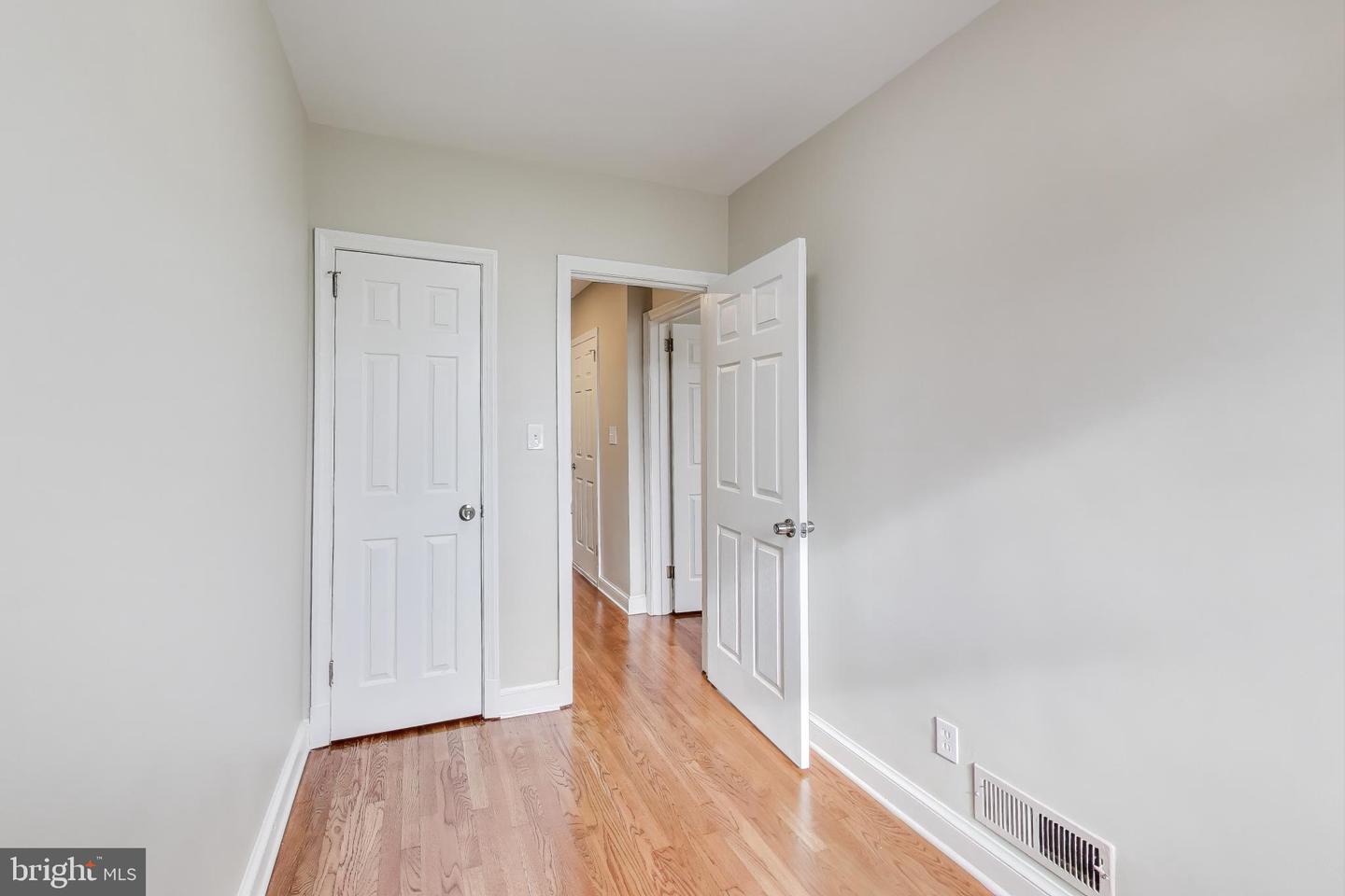 1700 FORT DAVIS ST SE, WASHINGTON, District Of Columbia 20020, 4 Bedrooms Bedrooms, ,2 BathroomsBathrooms,Residential,For sale,1700 FORT DAVIS ST SE,DCDC2225230 MLS # DCDC2225230