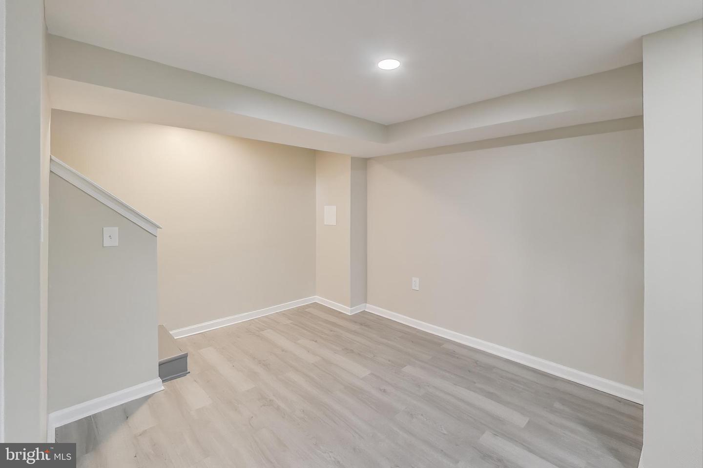 1700 FORT DAVIS ST SE, WASHINGTON, District Of Columbia 20020, 4 Bedrooms Bedrooms, ,2 BathroomsBathrooms,Residential,For sale,1700 FORT DAVIS ST SE,DCDC2225230 MLS # DCDC2225230