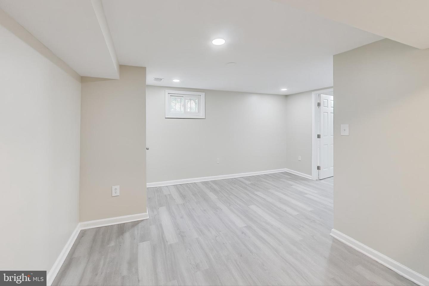 1700 FORT DAVIS ST SE, WASHINGTON, District Of Columbia 20020, 4 Bedrooms Bedrooms, ,2 BathroomsBathrooms,Residential,For sale,1700 FORT DAVIS ST SE,DCDC2225230 MLS # DCDC2225230