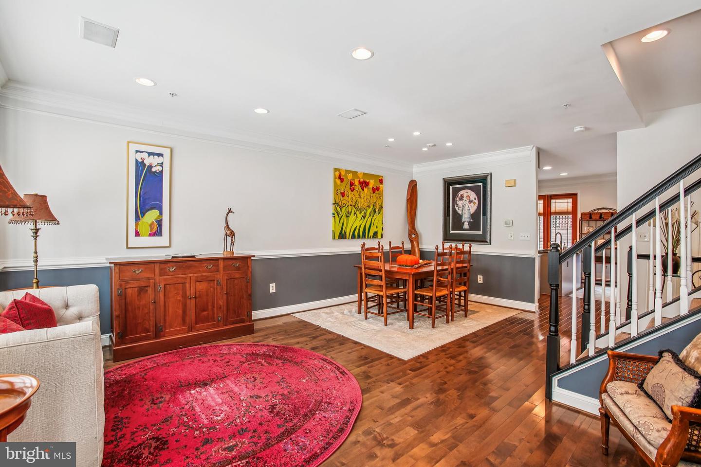 313 HEARTHSTONE MEWS, ALEXANDRIA, Virginia 22314, 3 Bedrooms Bedrooms, ,3 BathroomsBathrooms,Residential,For sale,313 HEARTHSTONE MEWS,VAAX2050646 MLS # VAAX2050646