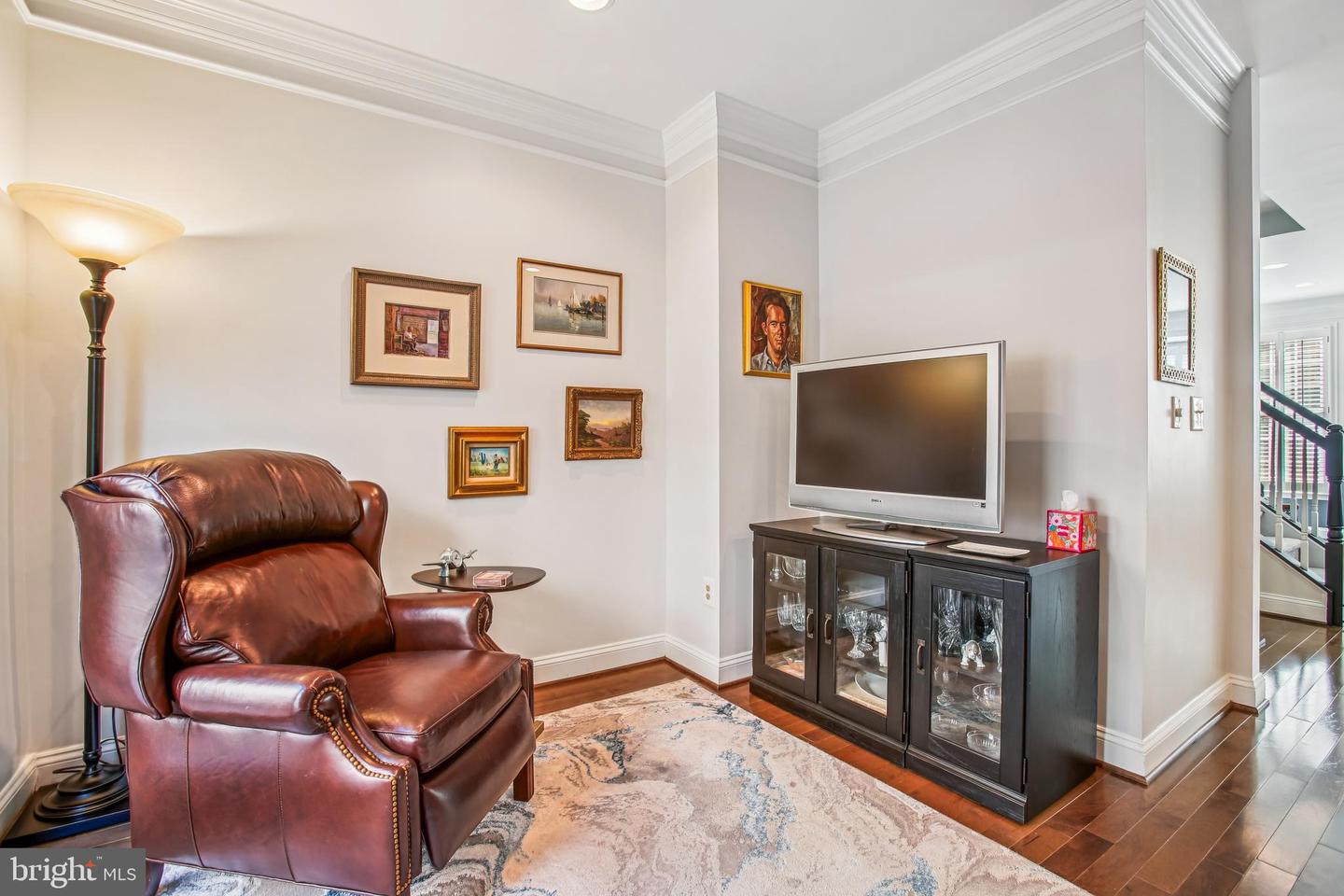 313 HEARTHSTONE MEWS, ALEXANDRIA, Virginia 22314, 3 Bedrooms Bedrooms, ,3 BathroomsBathrooms,Residential,For sale,313 HEARTHSTONE MEWS,VAAX2050646 MLS # VAAX2050646