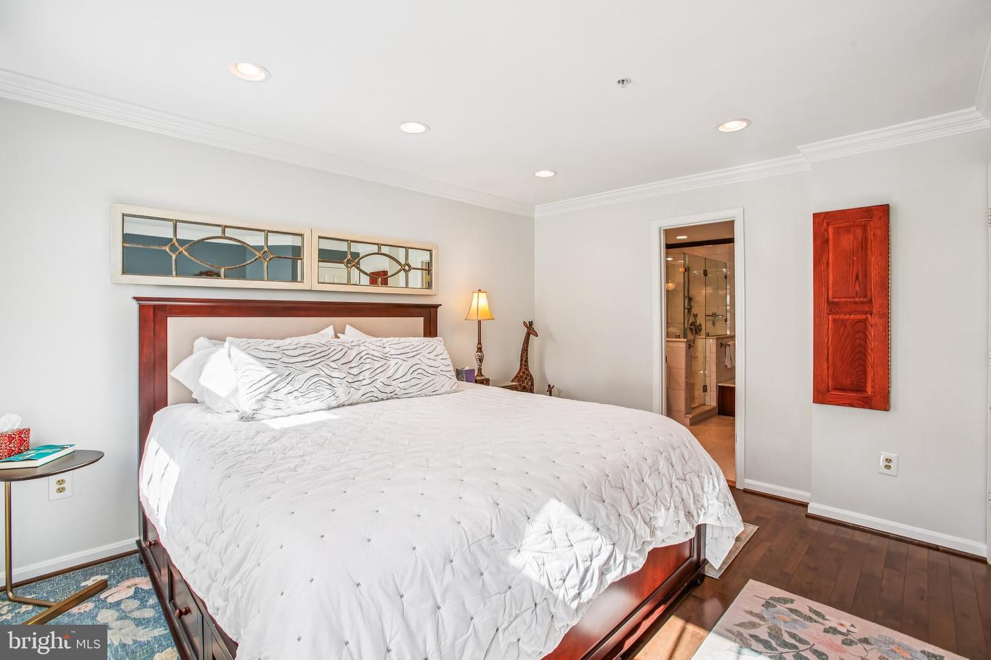 313 HEARTHSTONE MEWS, ALEXANDRIA, Virginia 22314, 3 Bedrooms Bedrooms, ,3 BathroomsBathrooms,Residential,For sale,313 HEARTHSTONE MEWS,VAAX2050646 MLS # VAAX2050646