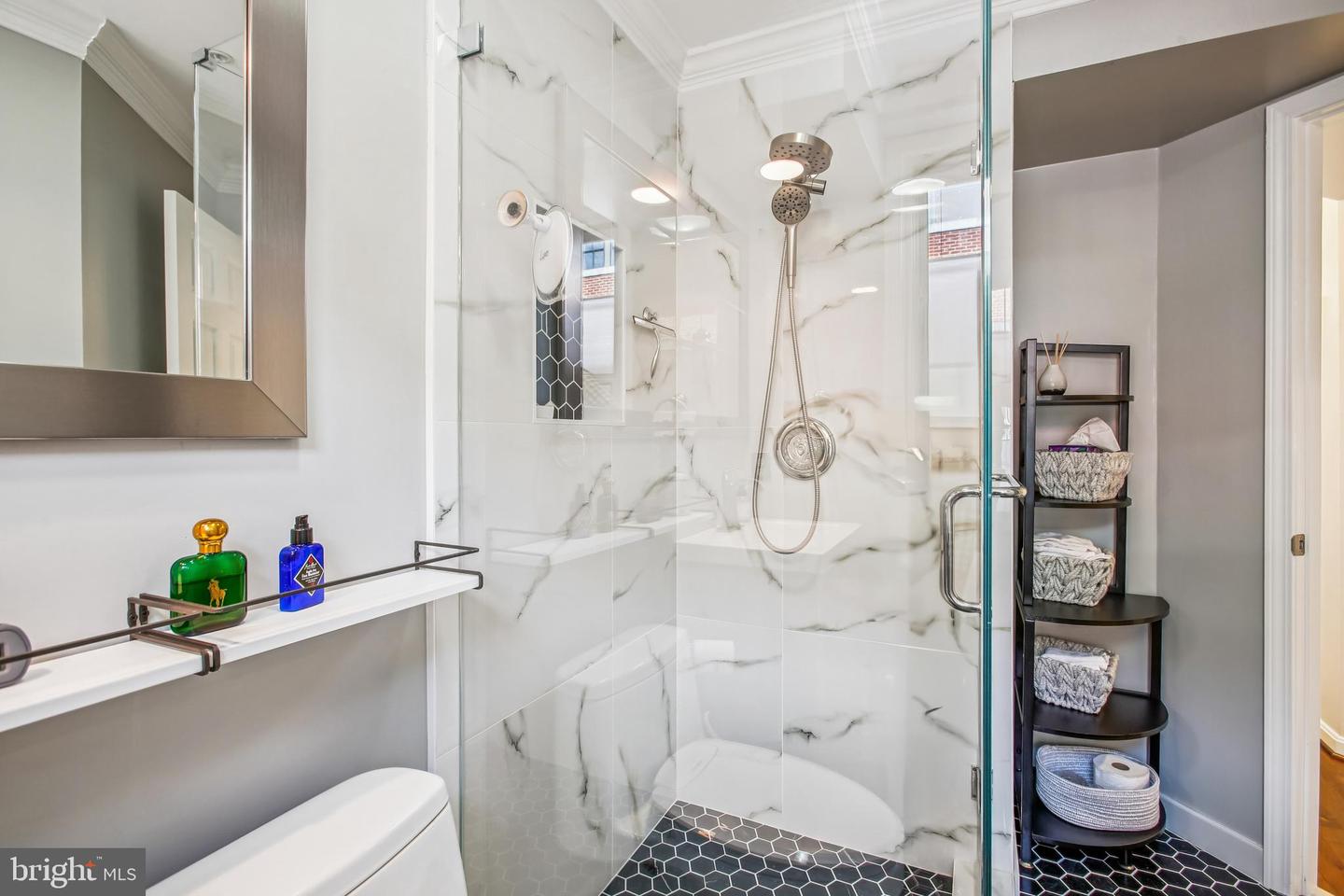 313 HEARTHSTONE MEWS, ALEXANDRIA, Virginia 22314, 3 Bedrooms Bedrooms, ,3 BathroomsBathrooms,Residential,For sale,313 HEARTHSTONE MEWS,VAAX2050646 MLS # VAAX2050646