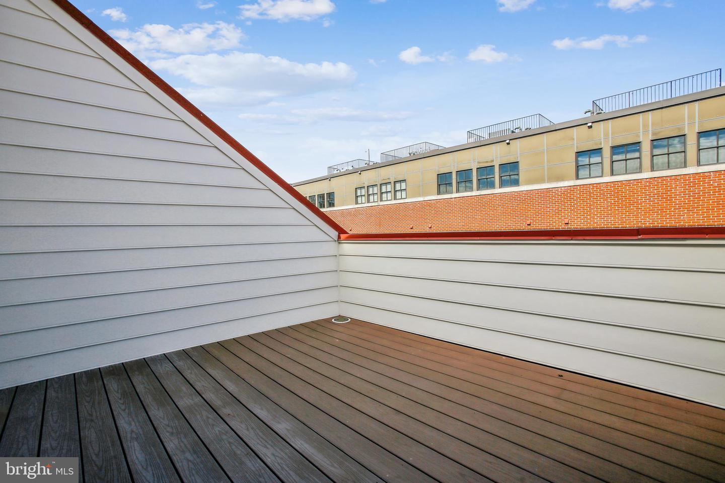 313 HEARTHSTONE MEWS, ALEXANDRIA, Virginia 22314, 3 Bedrooms Bedrooms, ,3 BathroomsBathrooms,Residential,For sale,313 HEARTHSTONE MEWS,VAAX2050646 MLS # VAAX2050646