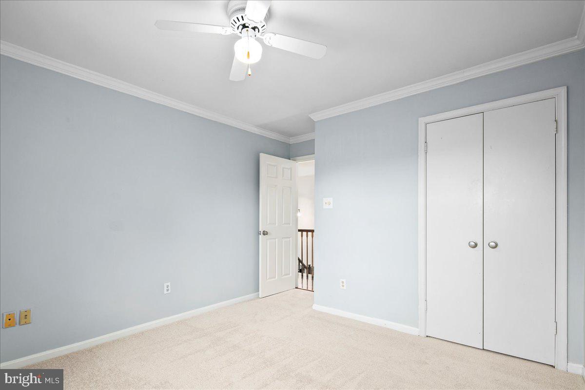 12436 WENDELL HOLMES RD, HERNDON, Virginia 20171, 5 Bedrooms Bedrooms, ,3 BathroomsBathrooms,Residential,For sale,12436 WENDELL HOLMES RD,VAFX2273352 MLS # VAFX2273352