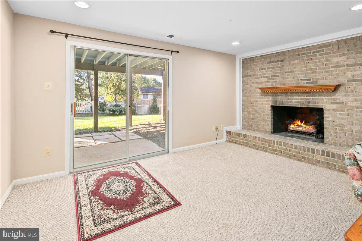 12436 WENDELL HOLMES RD, HERNDON, Virginia 20171, 5 Bedrooms Bedrooms, ,3 BathroomsBathrooms,Residential,For sale,12436 WENDELL HOLMES RD,VAFX2273352 MLS # VAFX2273352
