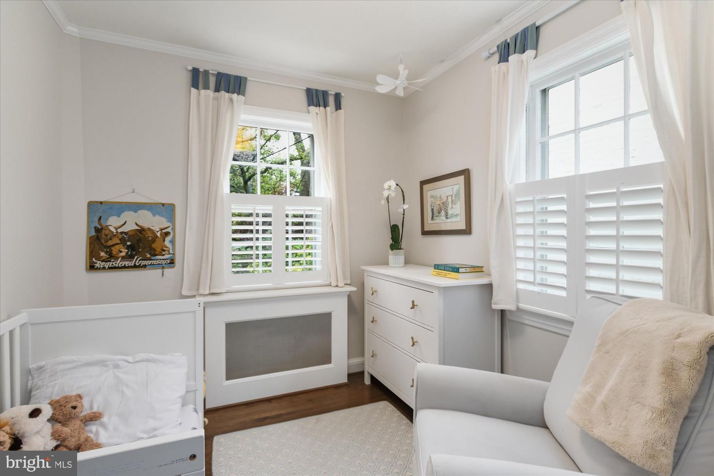 1341 28TH ST NW, WASHINGTON, District Of Columbia 20007, 3 Bedrooms Bedrooms, ,3 BathroomsBathrooms,Residential,For sale,1341 28TH ST NW,DCDC2226296 MLS # DCDC2226296