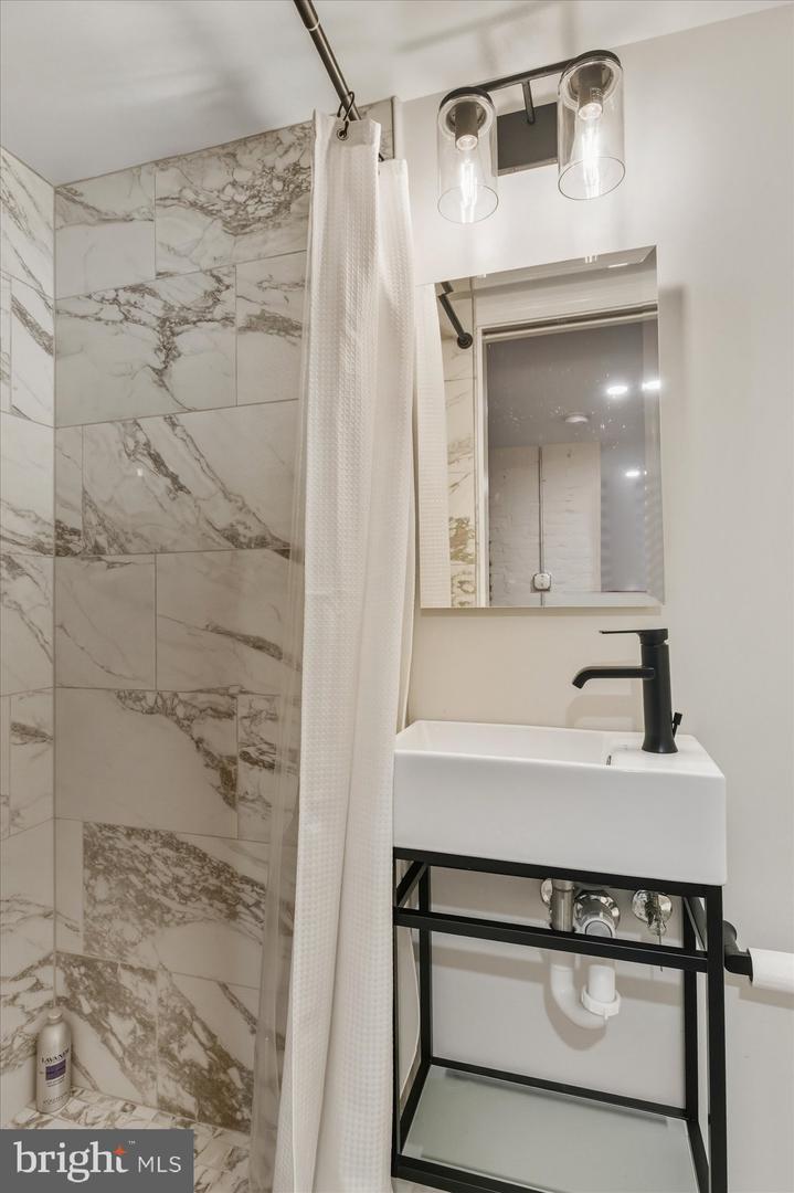 1341 28TH ST NW, WASHINGTON, District Of Columbia 20007, 3 Bedrooms Bedrooms, ,3 BathroomsBathrooms,Residential,For sale,1341 28TH ST NW,DCDC2226296 MLS # DCDC2226296