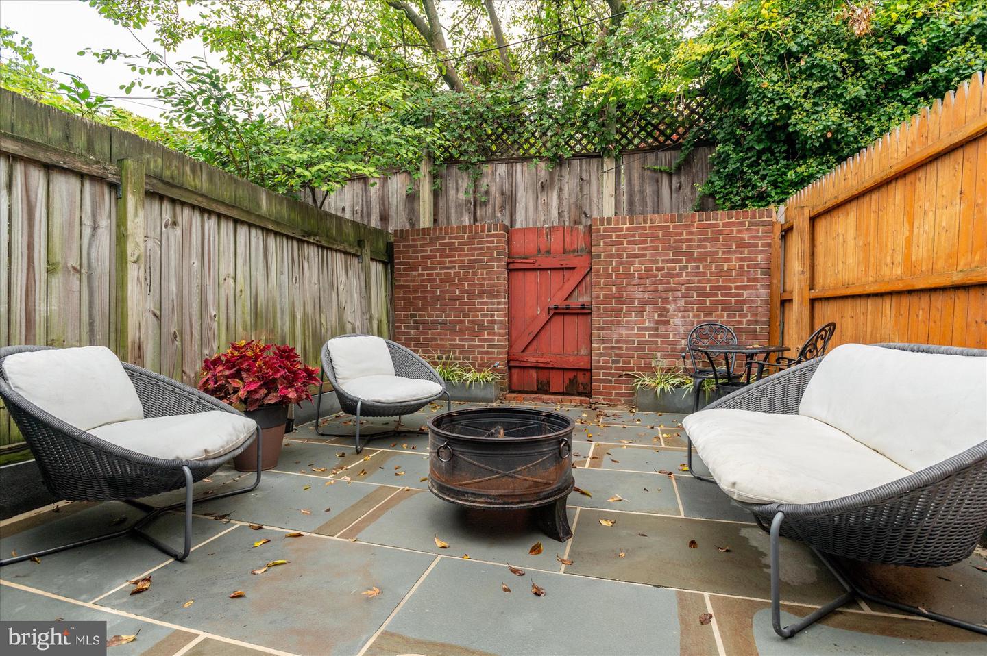1341 28TH ST NW, WASHINGTON, District Of Columbia 20007, 3 Bedrooms Bedrooms, ,3 BathroomsBathrooms,Residential,For sale,1341 28TH ST NW,DCDC2226296 MLS # DCDC2226296