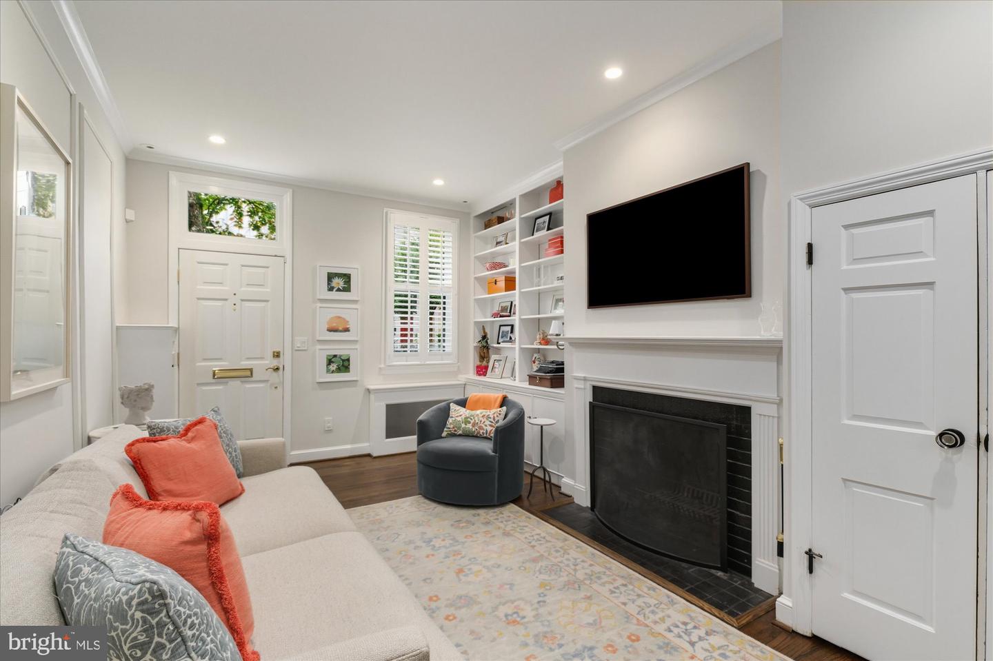 1341 28TH ST NW, WASHINGTON, District Of Columbia 20007, 3 Bedrooms Bedrooms, ,3 BathroomsBathrooms,Residential,For sale,1341 28TH ST NW,DCDC2226296 MLS # DCDC2226296