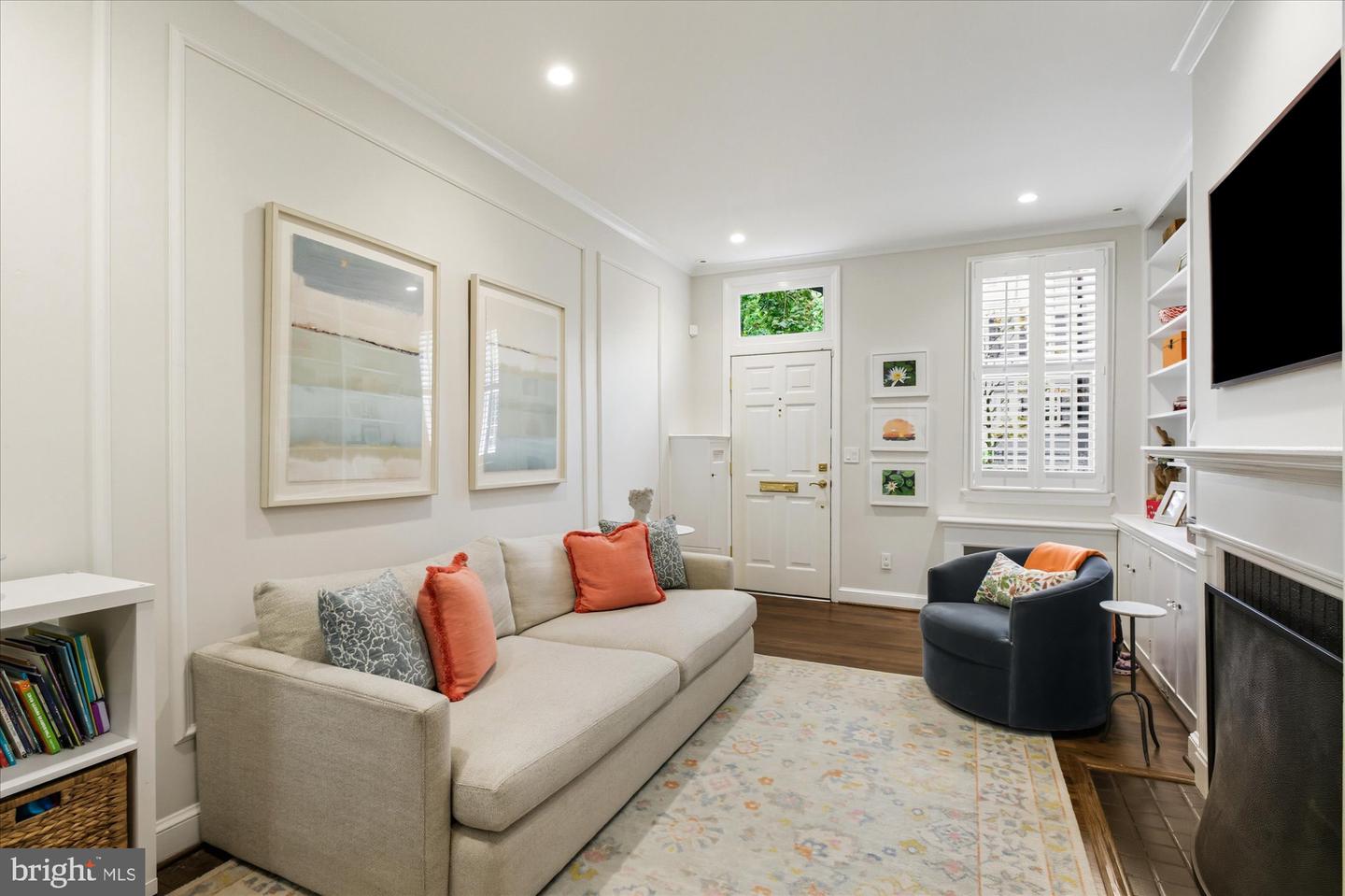 1341 28TH ST NW, WASHINGTON, District Of Columbia 20007, 3 Bedrooms Bedrooms, ,3 BathroomsBathrooms,Residential,For sale,1341 28TH ST NW,DCDC2226296 MLS # DCDC2226296