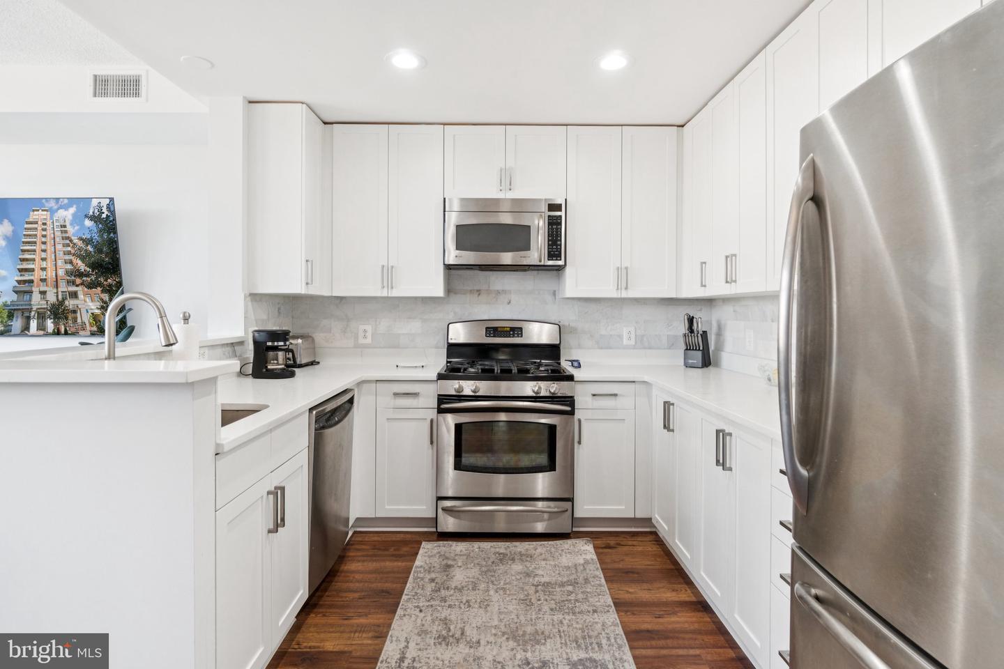 3650 S GLEBE RD #846, ARLINGTON, Virginia 22202, 1 Bedroom Bedrooms, ,1 BathroomBathrooms,Residential,For sale,3650 S GLEBE RD #846,VAAR2064734 MLS # VAAR2064734