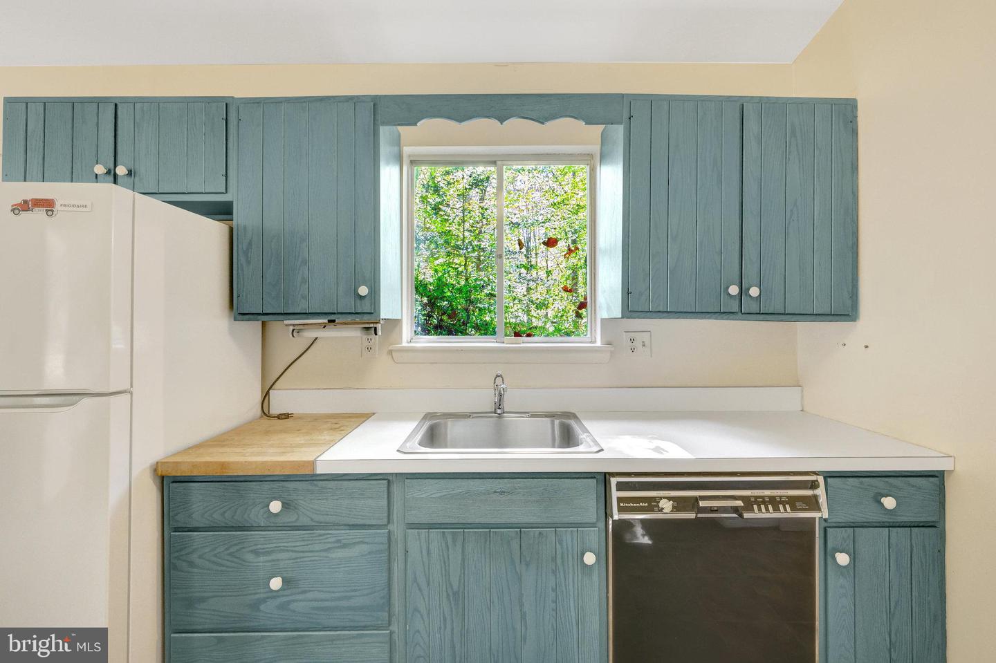 9506 WATTS RD, GREAT FALLS, Virginia 22066, 5 Bedrooms Bedrooms, ,3 BathroomsBathrooms,Residential,For sale,9506 WATTS RD,VAFX2273582 MLS # VAFX2273582