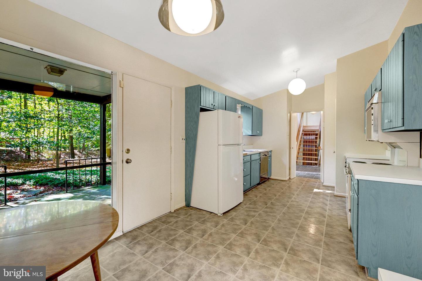 9506 WATTS RD, GREAT FALLS, Virginia 22066, 5 Bedrooms Bedrooms, ,3 BathroomsBathrooms,Residential,For sale,9506 WATTS RD,VAFX2273582 MLS # VAFX2273582