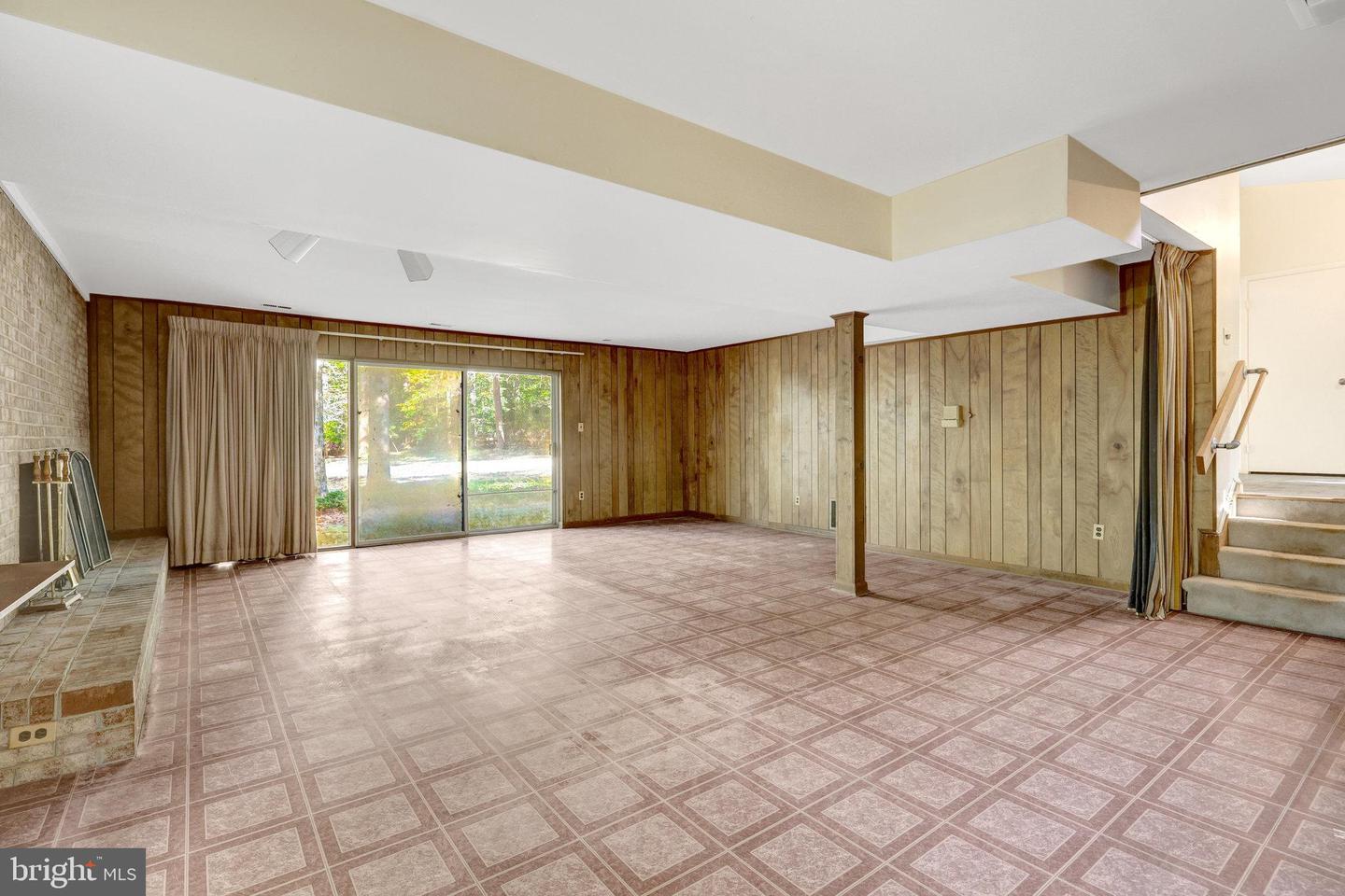 9506 WATTS RD, GREAT FALLS, Virginia 22066, 5 Bedrooms Bedrooms, ,3 BathroomsBathrooms,Residential,For sale,9506 WATTS RD,VAFX2273582 MLS # VAFX2273582