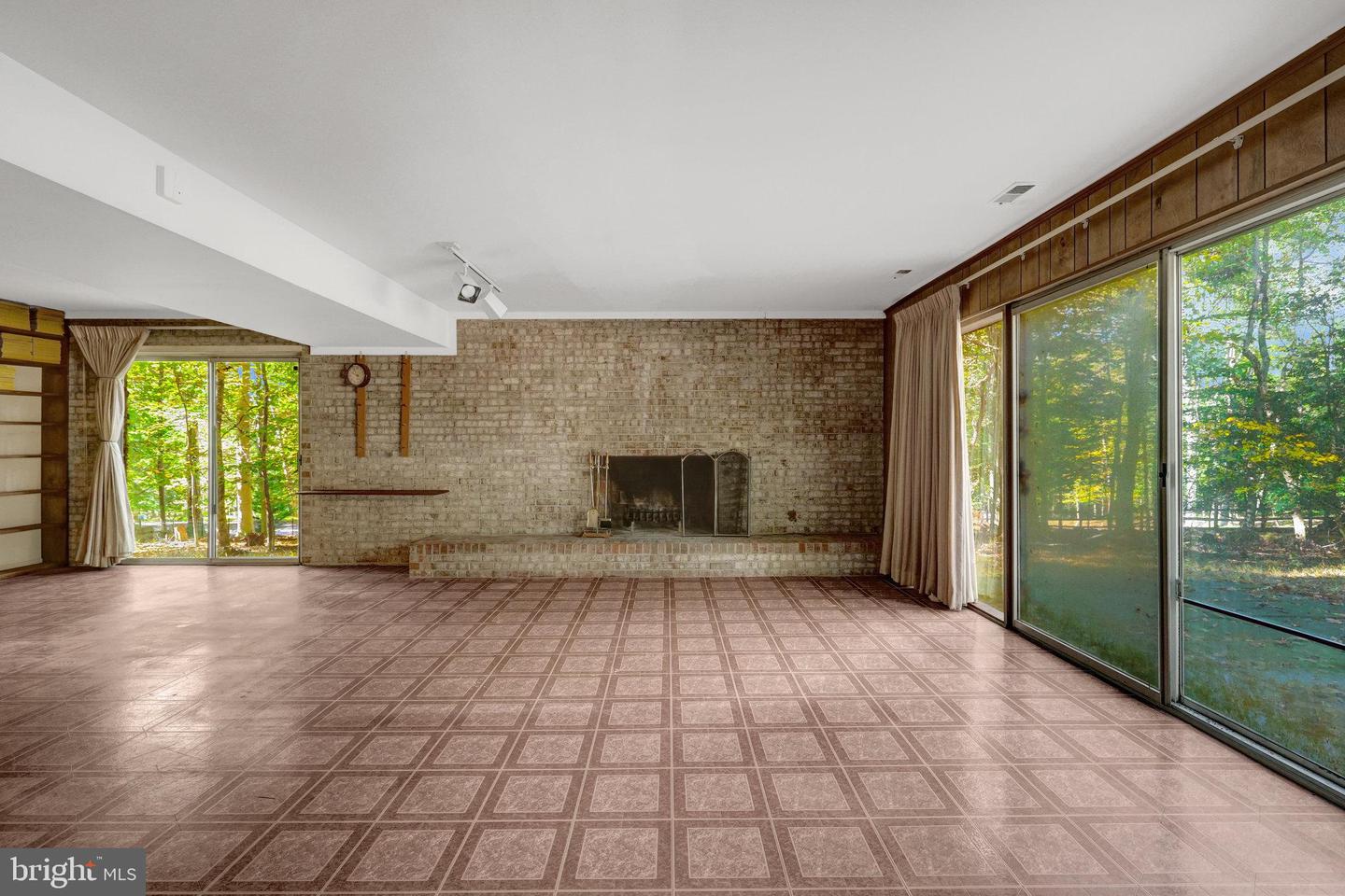 9506 WATTS RD, GREAT FALLS, Virginia 22066, 5 Bedrooms Bedrooms, ,3 BathroomsBathrooms,Residential,For sale,9506 WATTS RD,VAFX2273582 MLS # VAFX2273582