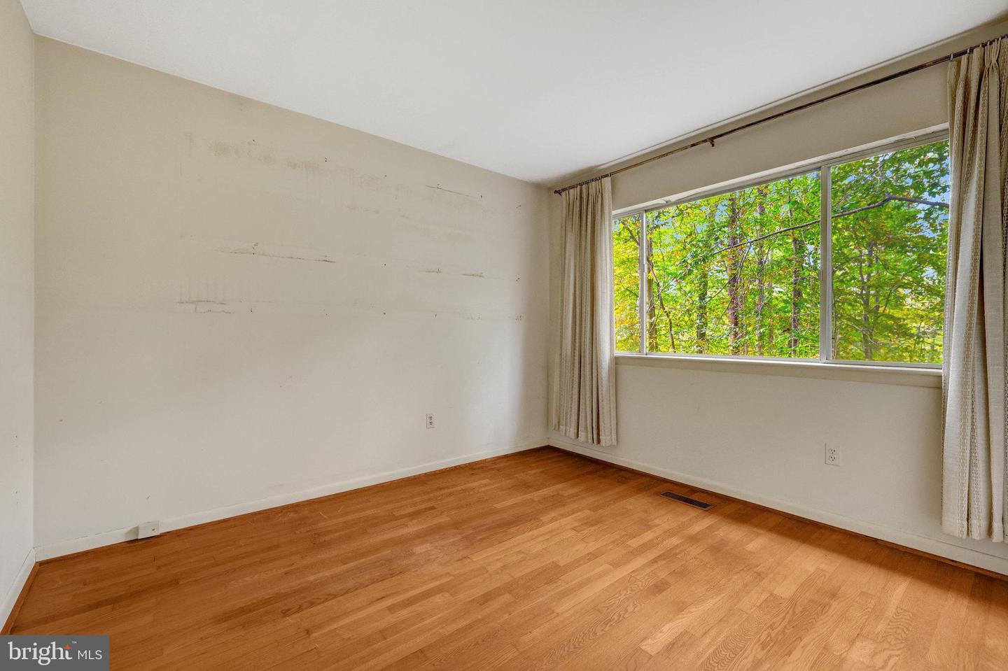 9506 WATTS RD, GREAT FALLS, Virginia 22066, 5 Bedrooms Bedrooms, ,3 BathroomsBathrooms,Residential,For sale,9506 WATTS RD,VAFX2273582 MLS # VAFX2273582