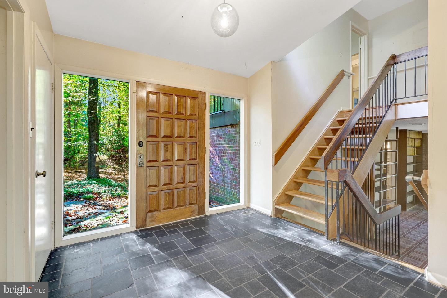 9506 WATTS RD, GREAT FALLS, Virginia 22066, 5 Bedrooms Bedrooms, ,3 BathroomsBathrooms,Residential,For sale,9506 WATTS RD,VAFX2273582 MLS # VAFX2273582