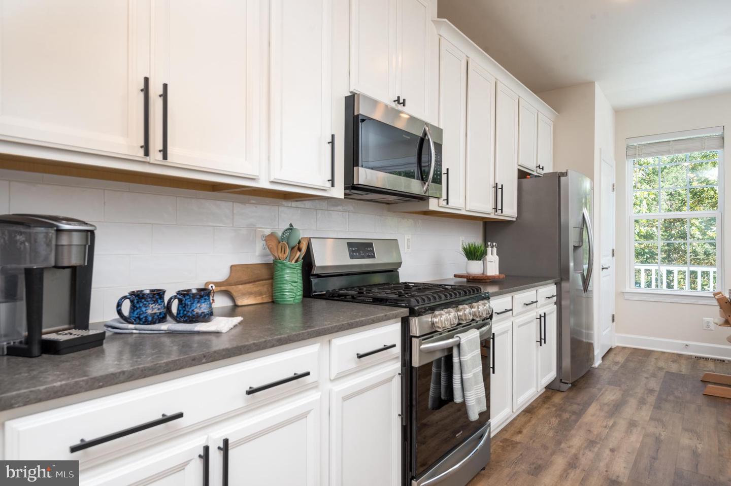 6113 CAMERONS FERRY DR, HAYMARKET, Virginia 20169, 4 Bedrooms Bedrooms, ,3 BathroomsBathrooms,Residential,For sale,6113 CAMERONS FERRY DR,VAPW2105718 MLS # VAPW2105718