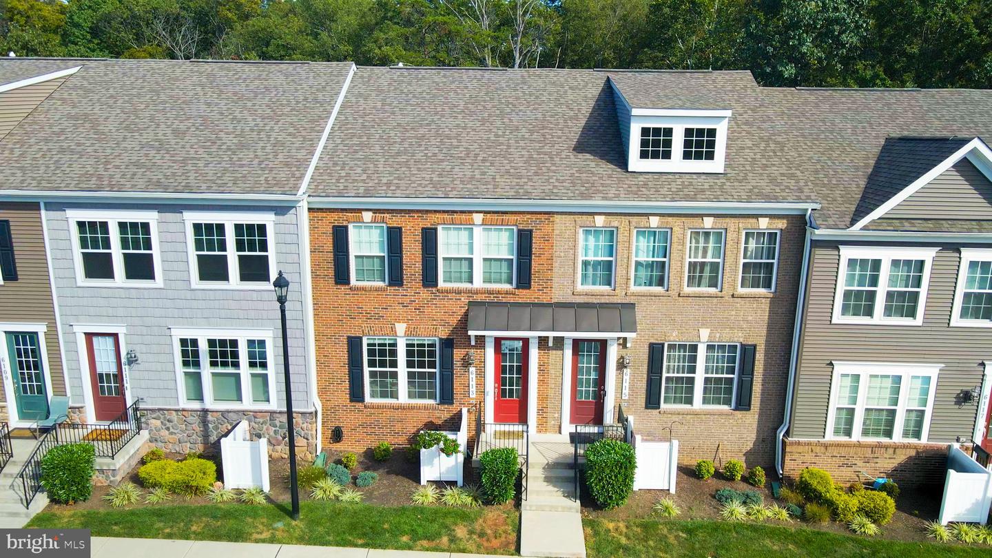 6113 CAMERONS FERRY DR, HAYMARKET, Virginia 20169, 4 Bedrooms Bedrooms, ,3 BathroomsBathrooms,Residential,For sale,6113 CAMERONS FERRY DR,VAPW2105718 MLS # VAPW2105718