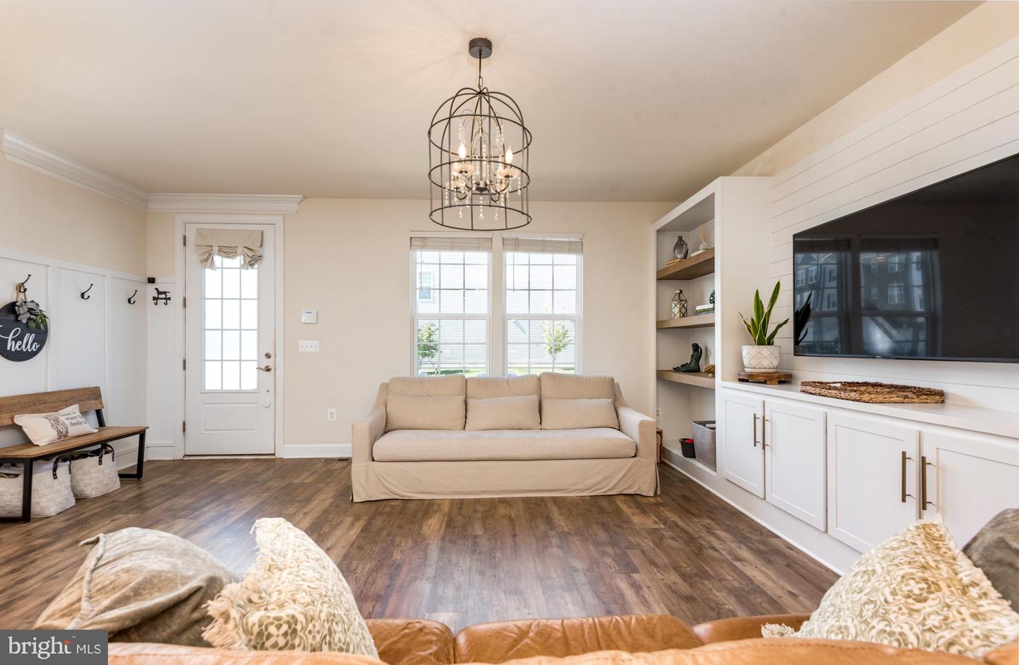 6113 CAMERONS FERRY DR, HAYMARKET, Virginia 20169, 4 Bedrooms Bedrooms, ,3 BathroomsBathrooms,Residential,For sale,6113 CAMERONS FERRY DR,VAPW2105718 MLS # VAPW2105718