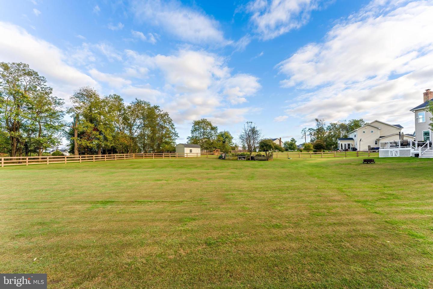 12080 SUNFLOWER FIELD PL, LOVETTSVILLE, Virginia 20180, 5 Bedrooms Bedrooms, ,5 BathroomsBathrooms,Residential,For sale,12080 SUNFLOWER FIELD PL,VALO2108552 MLS # VALO2108552
