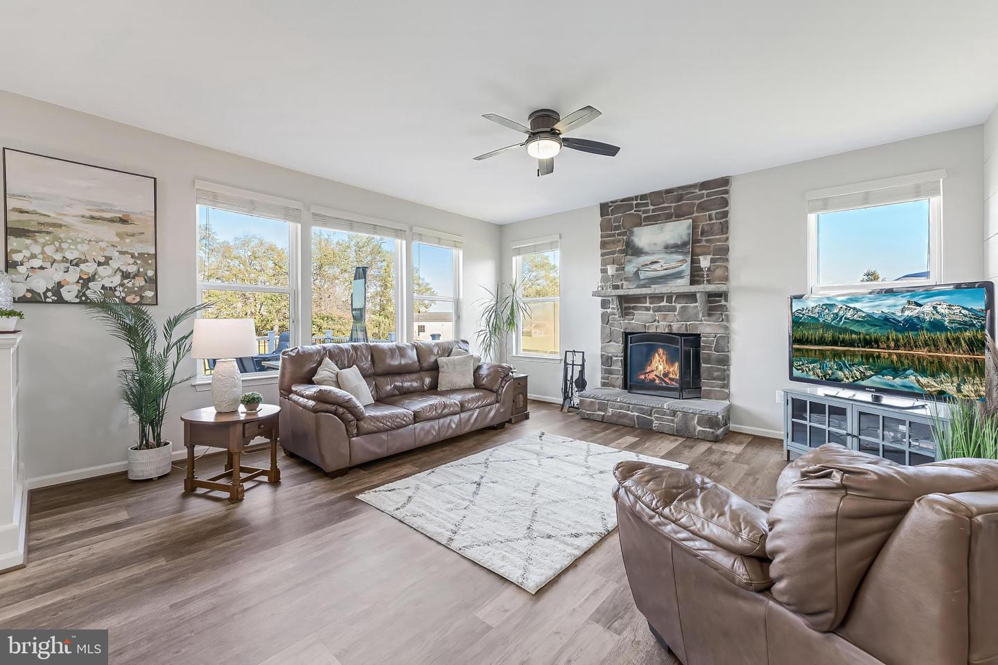 12080 SUNFLOWER FIELD PL, LOVETTSVILLE, Virginia 20180, 5 Bedrooms Bedrooms, ,5 BathroomsBathrooms,Residential,For sale,12080 SUNFLOWER FIELD PL,VALO2108552 MLS # VALO2108552