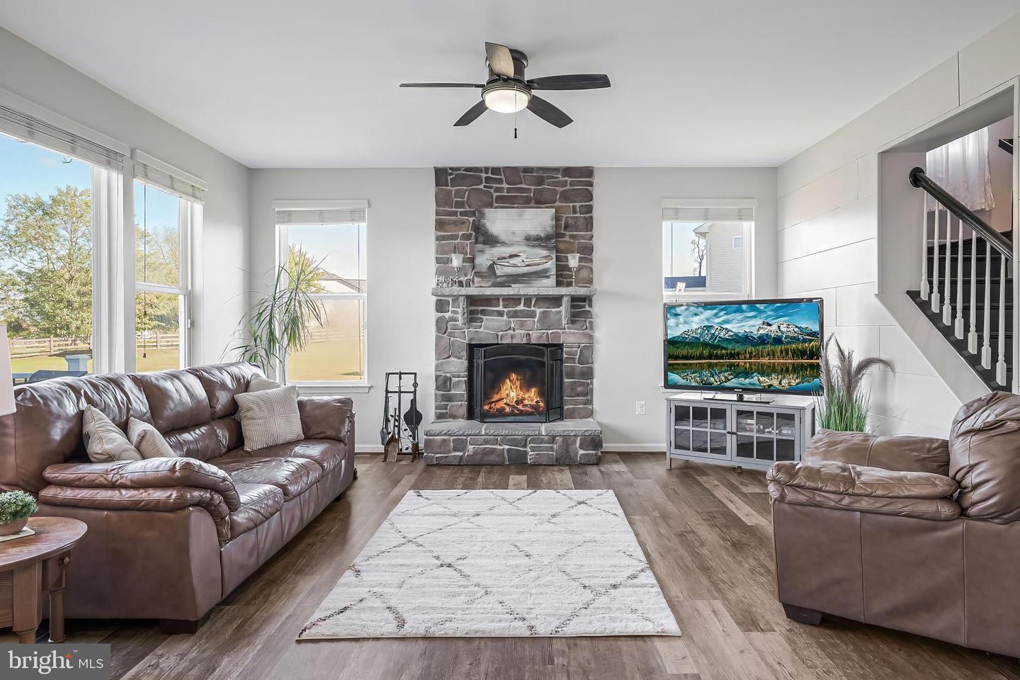 12080 SUNFLOWER FIELD PL, LOVETTSVILLE, Virginia 20180, 5 Bedrooms Bedrooms, ,5 BathroomsBathrooms,Residential,For sale,12080 SUNFLOWER FIELD PL,VALO2108552 MLS # VALO2108552