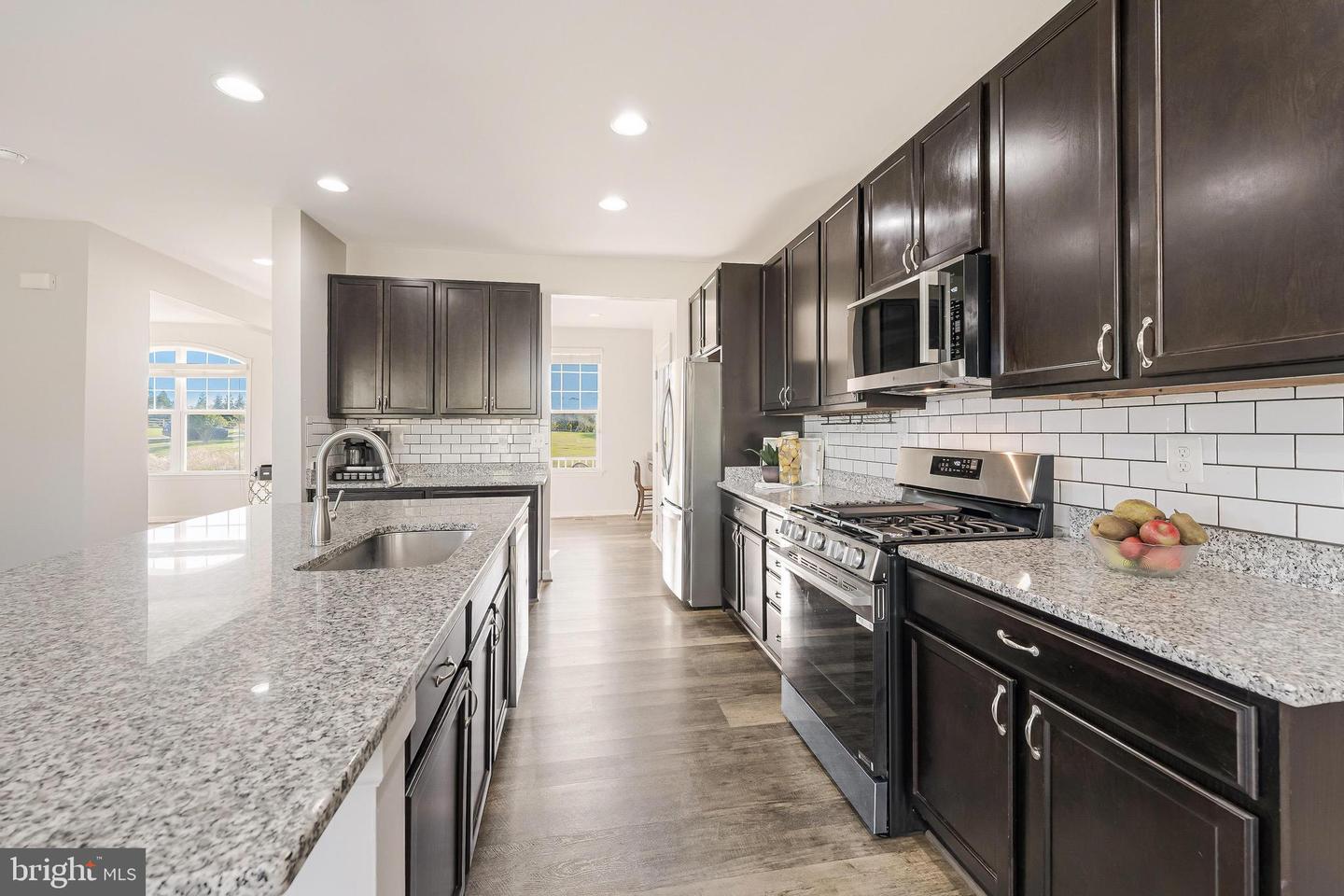12080 SUNFLOWER FIELD PL, LOVETTSVILLE, Virginia 20180, 5 Bedrooms Bedrooms, ,5 BathroomsBathrooms,Residential,For sale,12080 SUNFLOWER FIELD PL,VALO2108552 MLS # VALO2108552