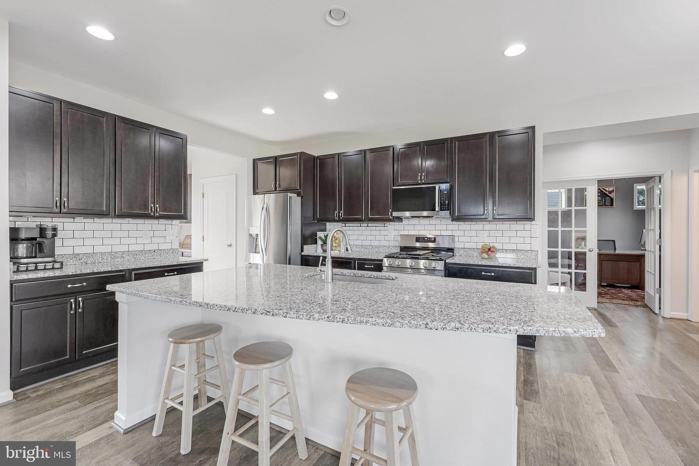 12080 SUNFLOWER FIELD PL, LOVETTSVILLE, Virginia 20180, 5 Bedrooms Bedrooms, ,5 BathroomsBathrooms,Residential,For sale,12080 SUNFLOWER FIELD PL,VALO2108552 MLS # VALO2108552