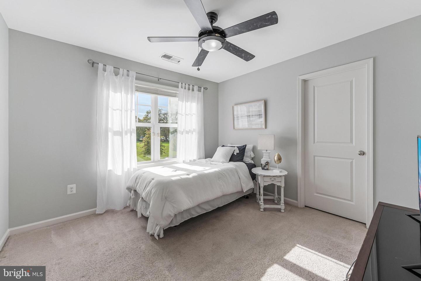 12080 SUNFLOWER FIELD PL, LOVETTSVILLE, Virginia 20180, 5 Bedrooms Bedrooms, ,5 BathroomsBathrooms,Residential,For sale,12080 SUNFLOWER FIELD PL,VALO2108552 MLS # VALO2108552