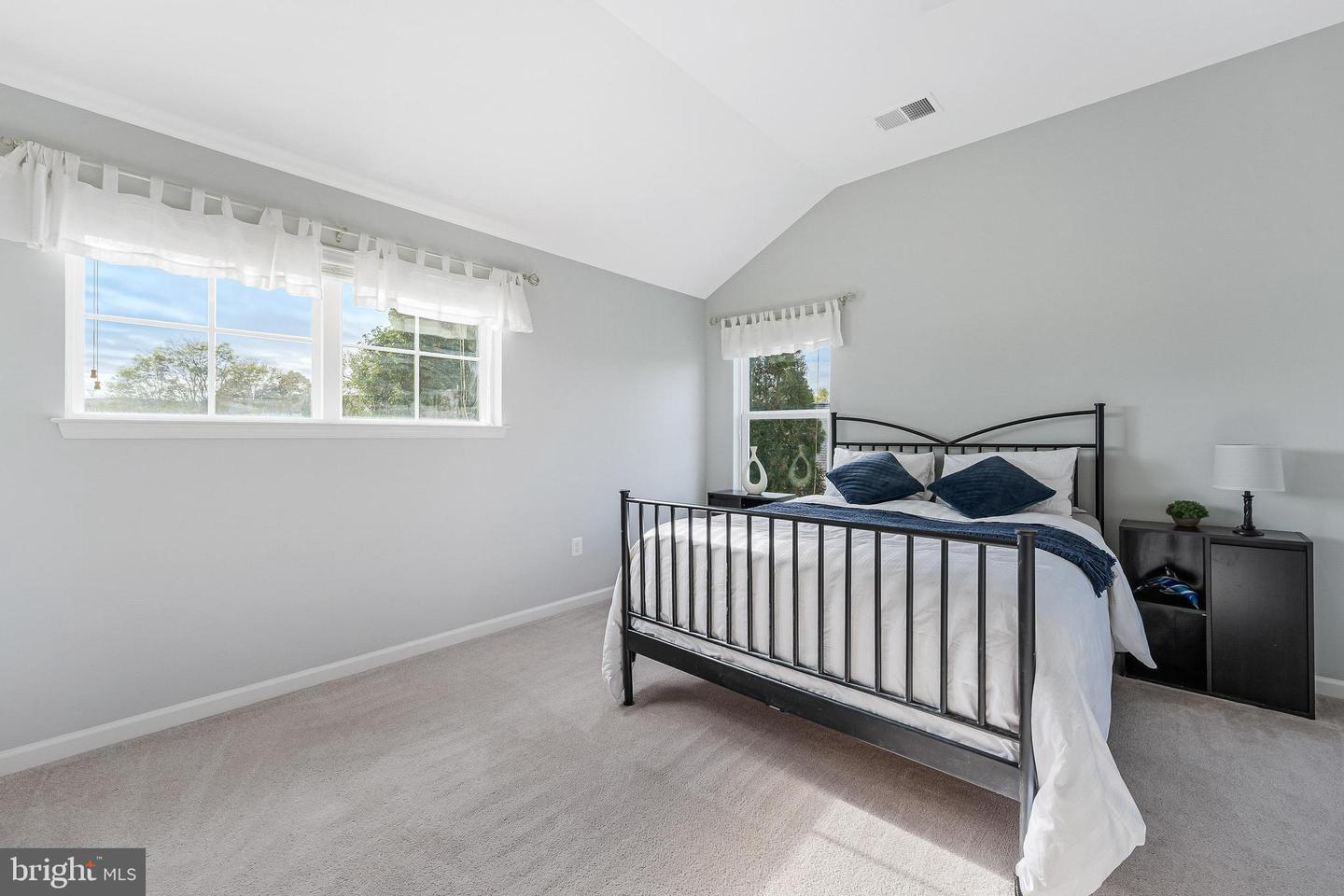 12080 SUNFLOWER FIELD PL, LOVETTSVILLE, Virginia 20180, 5 Bedrooms Bedrooms, ,5 BathroomsBathrooms,Residential,For sale,12080 SUNFLOWER FIELD PL,VALO2108552 MLS # VALO2108552