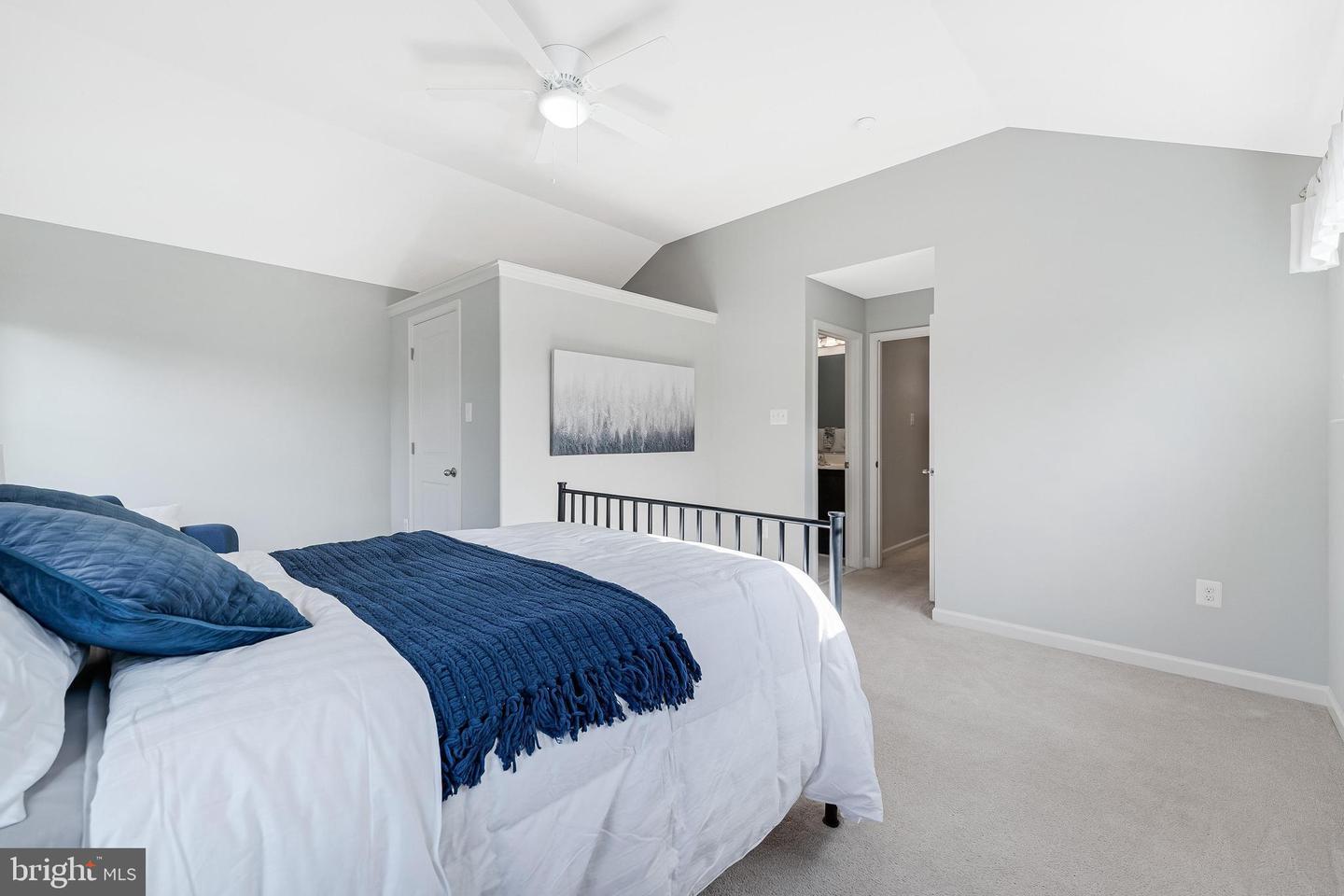 12080 SUNFLOWER FIELD PL, LOVETTSVILLE, Virginia 20180, 5 Bedrooms Bedrooms, ,5 BathroomsBathrooms,Residential,For sale,12080 SUNFLOWER FIELD PL,VALO2108552 MLS # VALO2108552