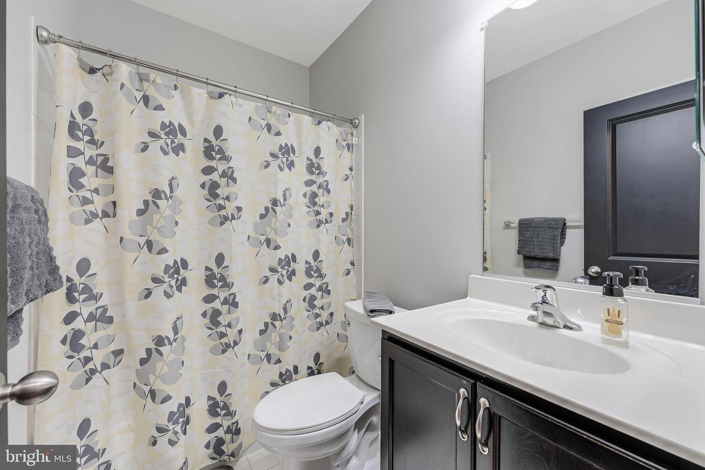 12080 SUNFLOWER FIELD PL, LOVETTSVILLE, Virginia 20180, 5 Bedrooms Bedrooms, ,5 BathroomsBathrooms,Residential,For sale,12080 SUNFLOWER FIELD PL,VALO2108552 MLS # VALO2108552