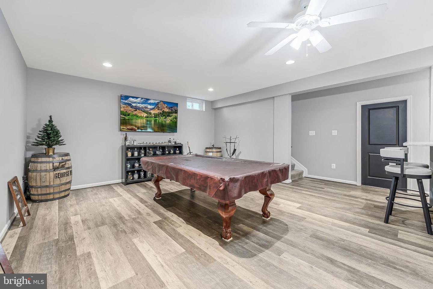 12080 SUNFLOWER FIELD PL, LOVETTSVILLE, Virginia 20180, 5 Bedrooms Bedrooms, ,5 BathroomsBathrooms,Residential,For sale,12080 SUNFLOWER FIELD PL,VALO2108552 MLS # VALO2108552