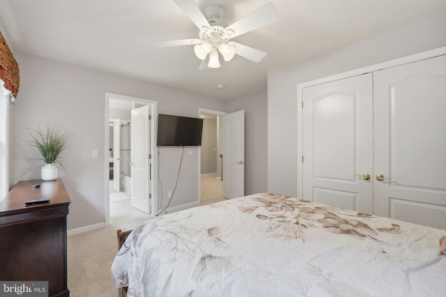 59 ASHBURN LN, FREDERICKSBURG, Virginia 22406, 5 Bedrooms Bedrooms, ,4 BathroomsBathrooms,Residential,For sale,59 ASHBURN LN,VAST2043404 MLS # VAST2043404