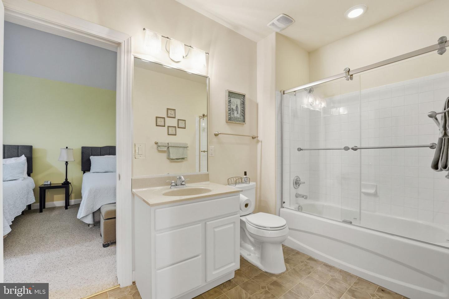 59 ASHBURN LN, FREDERICKSBURG, Virginia 22406, 5 Bedrooms Bedrooms, ,4 BathroomsBathrooms,Residential,For sale,59 ASHBURN LN,VAST2043404 MLS # VAST2043404