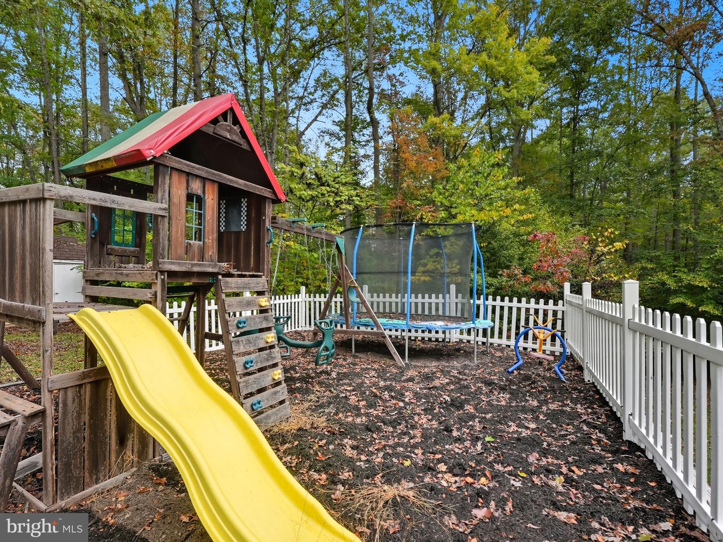 59 ASHBURN LN, FREDERICKSBURG, Virginia 22406, 5 Bedrooms Bedrooms, ,4 BathroomsBathrooms,Residential,For sale,59 ASHBURN LN,VAST2043404 MLS # VAST2043404