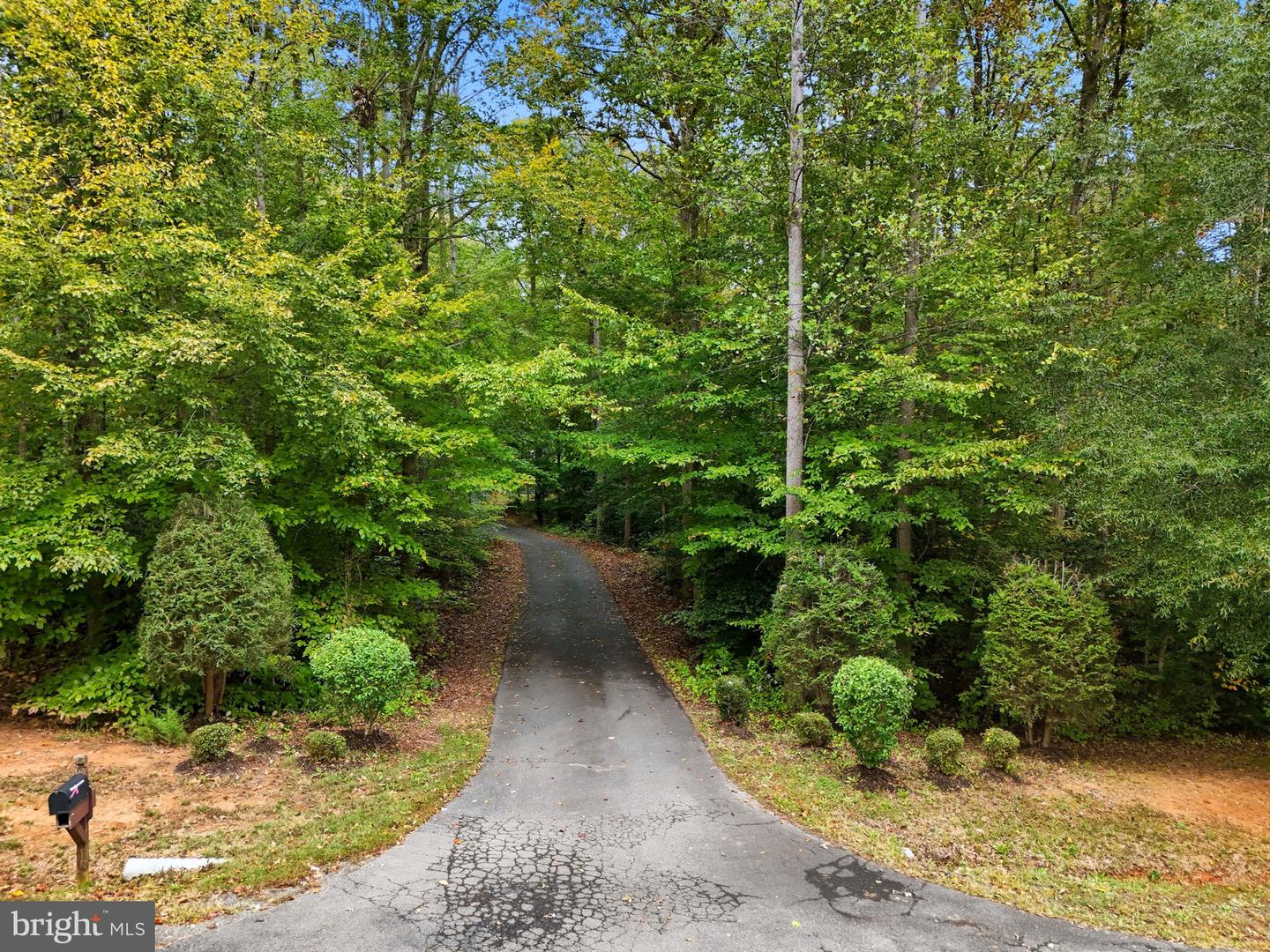 59 ASHBURN LN, FREDERICKSBURG, Virginia 22406, 5 Bedrooms Bedrooms, ,4 BathroomsBathrooms,Residential,For sale,59 ASHBURN LN,VAST2043404 MLS # VAST2043404