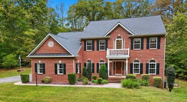 59 ASHBURN LN, FREDERICKSBURG, Virginia 22406, 5 Bedrooms Bedrooms, ,4 BathroomsBathrooms,Residential,For sale,59 ASHBURN LN,VAST2043404 MLS # VAST2043404