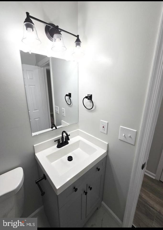 15513 MEHERRIN DR, CENTREVILLE, Virginia 20120, 5 Bedrooms Bedrooms, ,4 BathroomsBathrooms,Residential,For sale,15513 MEHERRIN DR,VAFX2273650 MLS # VAFX2273650