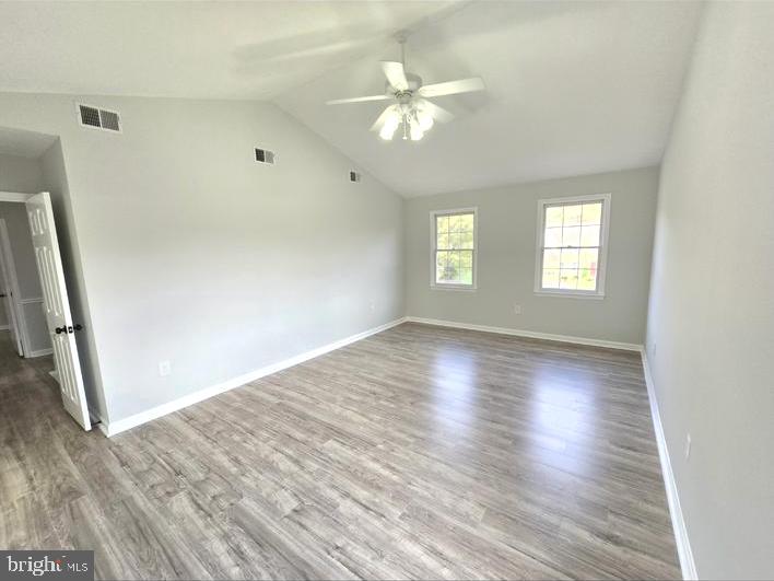 15513 MEHERRIN DR, CENTREVILLE, Virginia 20120, 5 Bedrooms Bedrooms, ,4 BathroomsBathrooms,Residential,For sale,15513 MEHERRIN DR,VAFX2273650 MLS # VAFX2273650