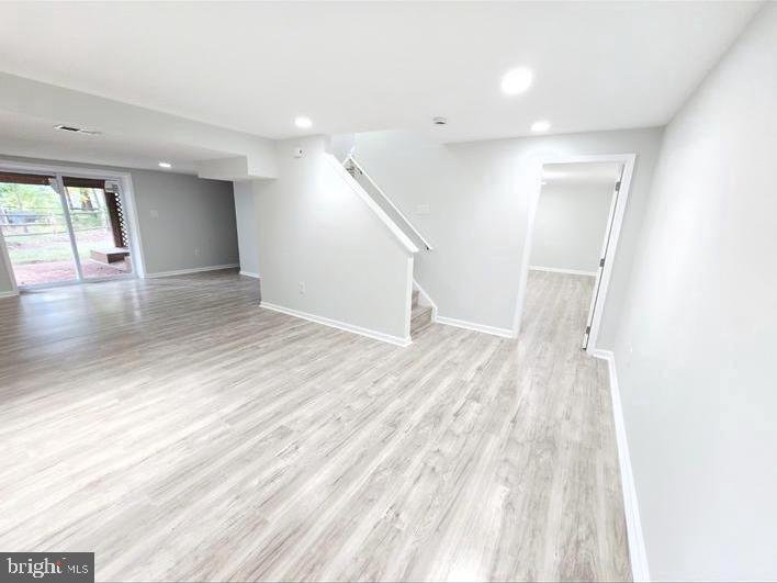 15513 MEHERRIN DR, CENTREVILLE, Virginia 20120, 5 Bedrooms Bedrooms, ,4 BathroomsBathrooms,Residential,For sale,15513 MEHERRIN DR,VAFX2273650 MLS # VAFX2273650