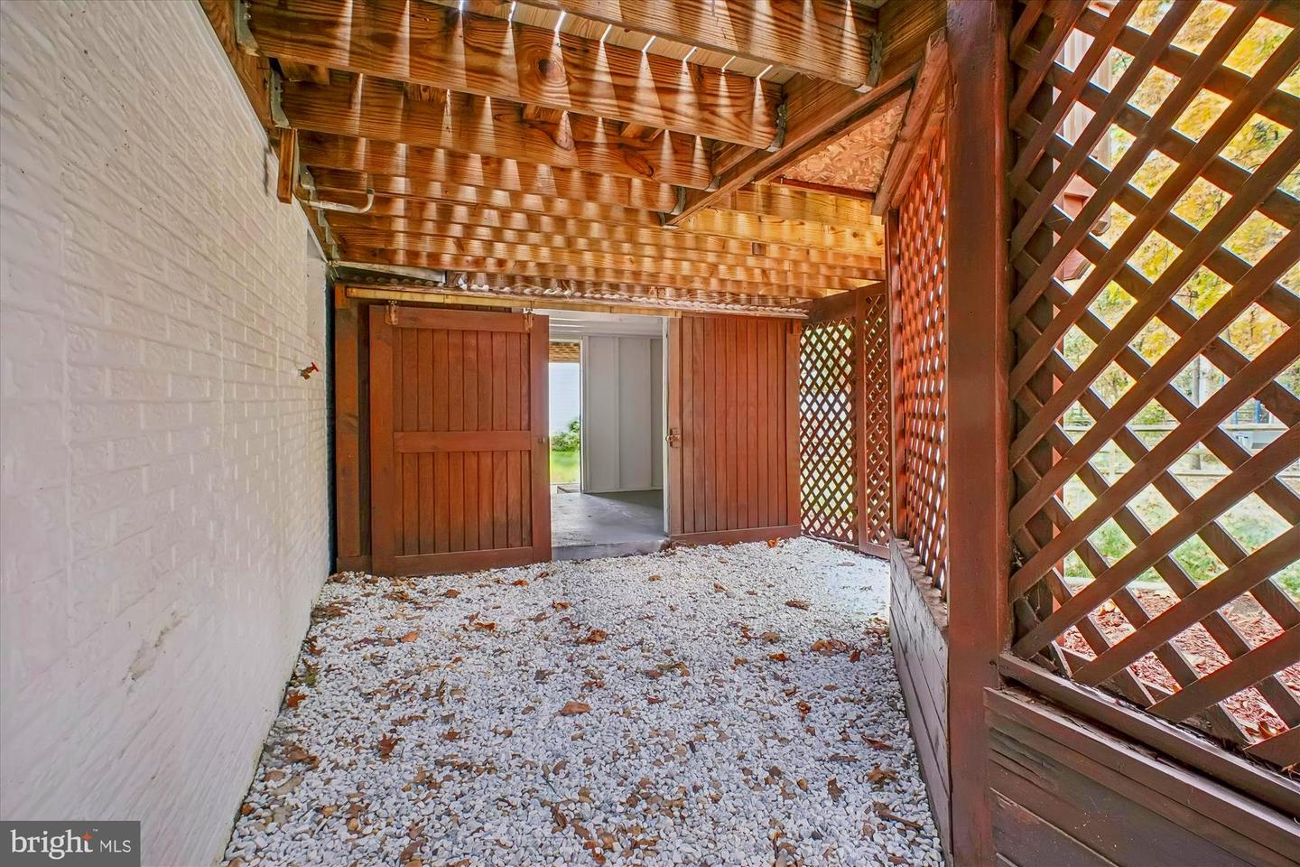 15513 MEHERRIN DR, CENTREVILLE, Virginia 20120, 5 Bedrooms Bedrooms, ,4 BathroomsBathrooms,Residential,For sale,15513 MEHERRIN DR,VAFX2273650 MLS # VAFX2273650 15513 MEHERRIN DR, CENTREVILLE, Virginia 20120, 5 Bedrooms Bedrooms, ,4 BathroomsBathrooms,Residential,For sale,15513 MEHERRIN DR,VAFX2273650 MLS # VAFX2273650