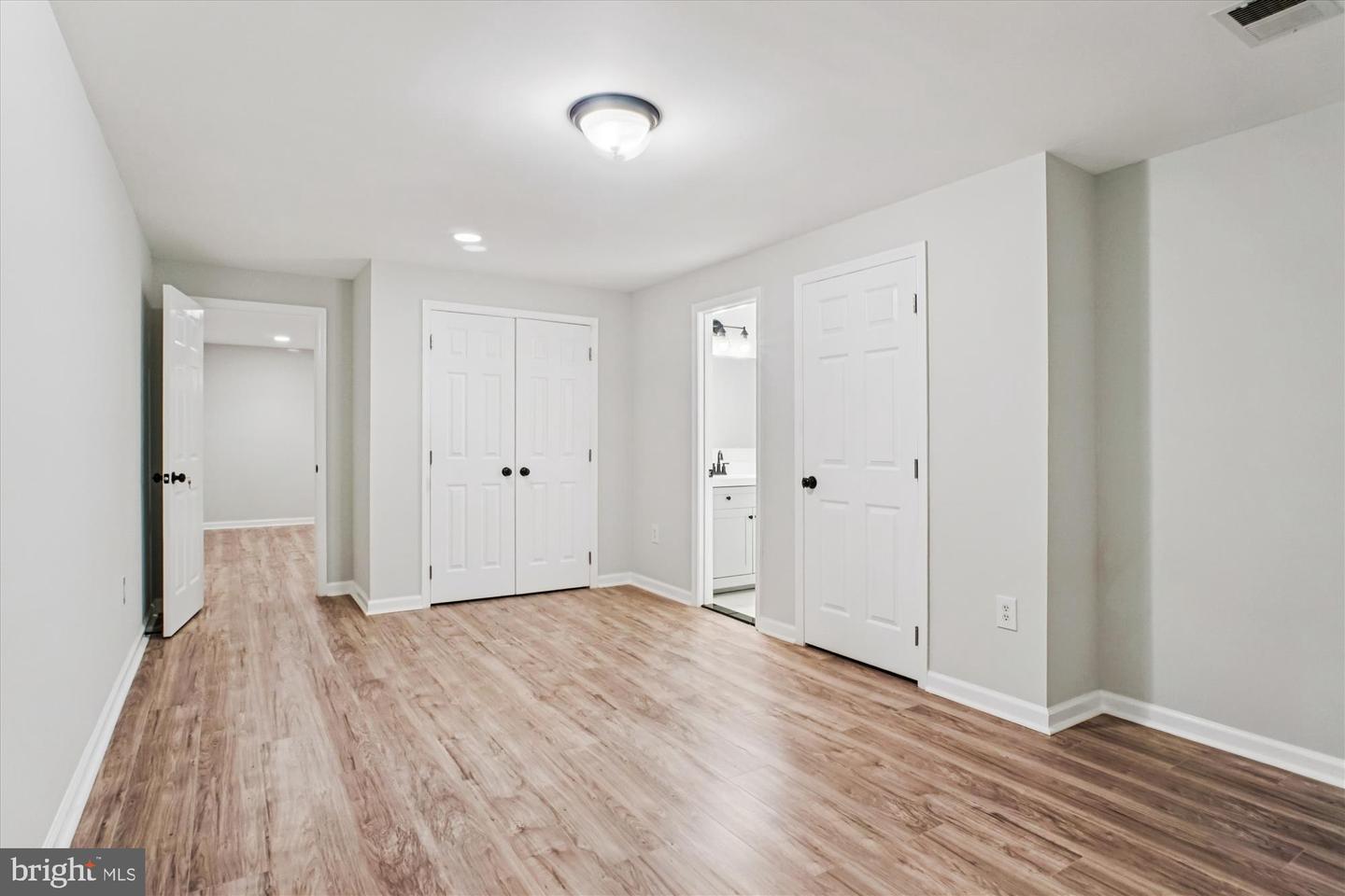 15513 MEHERRIN DR, CENTREVILLE, Virginia 20120, 5 Bedrooms Bedrooms, ,4 BathroomsBathrooms,Residential,For sale,15513 MEHERRIN DR,VAFX2273650 MLS # VAFX2273650 15513 MEHERRIN DR, CENTREVILLE, Virginia 20120, 5 Bedrooms Bedrooms, ,4 BathroomsBathrooms,Residential,For sale,15513 MEHERRIN DR,VAFX2273650 MLS # VAFX2273650